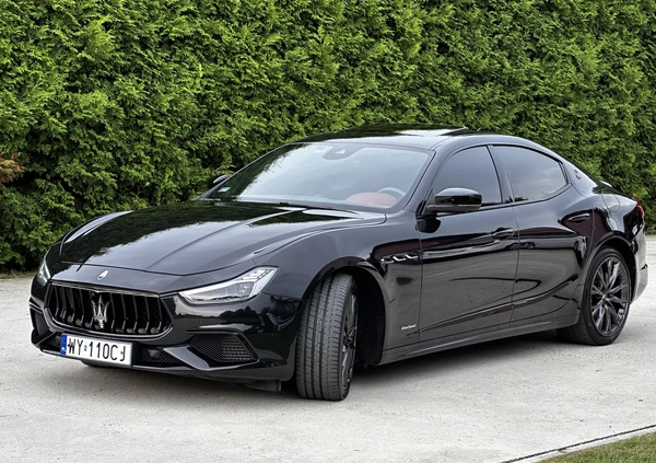 Maserati Ghibli cena 269000 przebieg: 29800, rok produkcji 2020 z Rzeszów małe 232